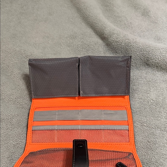 Harley-Davidson Black Snap Wallet: EXCELLENT CONDITION - Picture 3 of 6